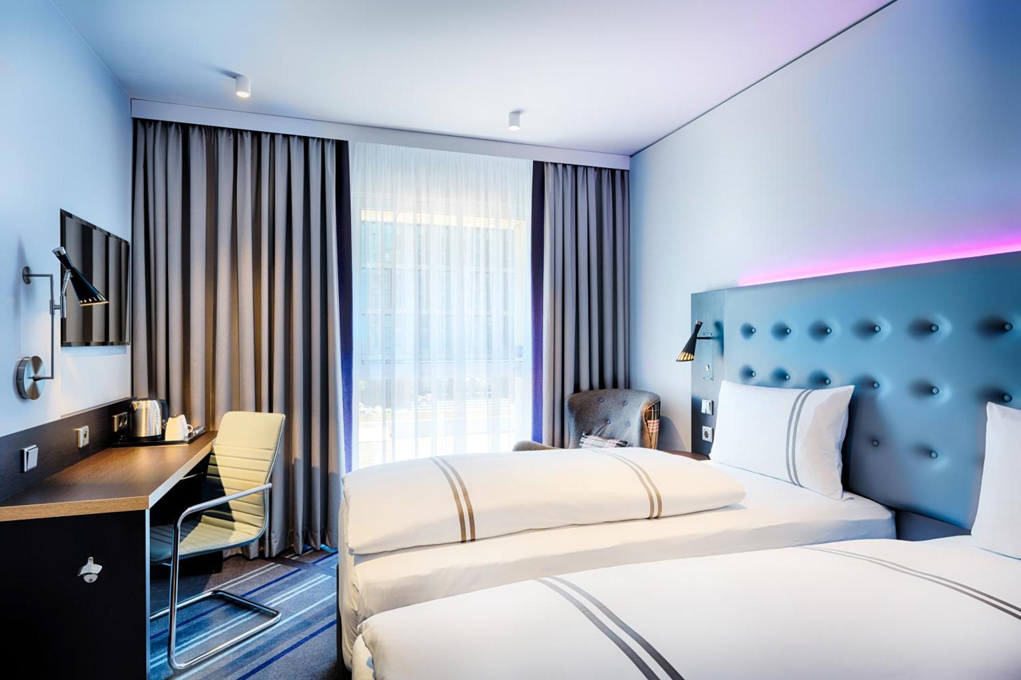 Premier Inn Muenchen Messe Haar  Exterior photo