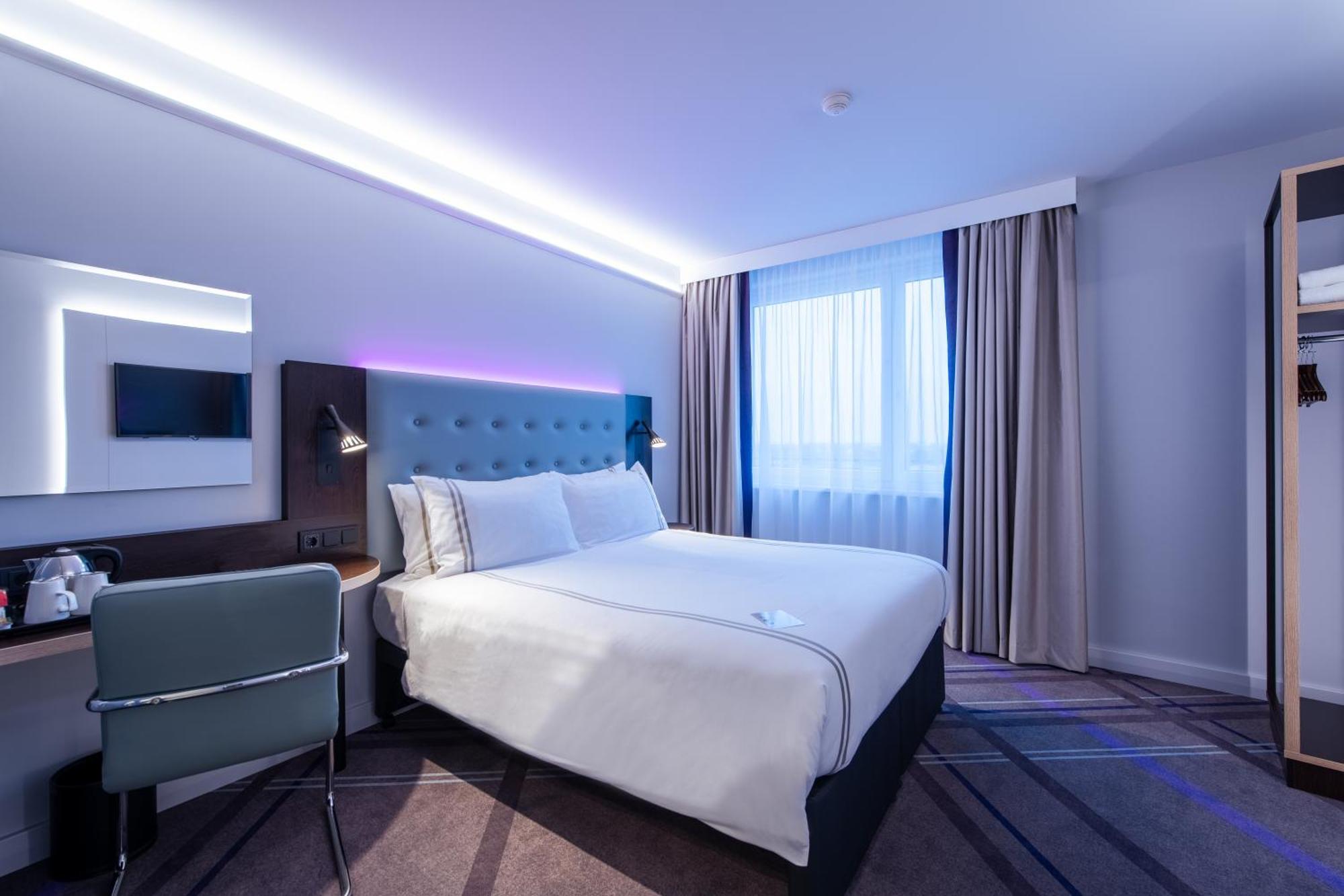 Premier Inn Muenchen Messe Haar  Exterior photo